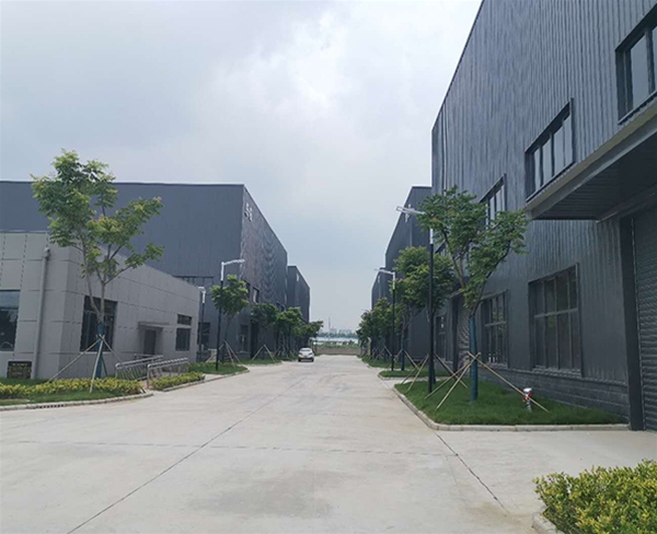 現代中加科技城鋼構廠房及食堂工程